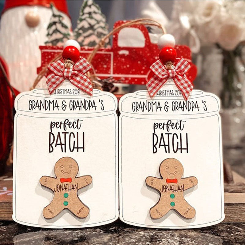 Personalized Family Sign - Christmas Decor
