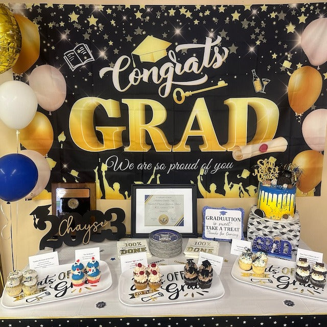 Sign For Graduation,  Sign For Pictures