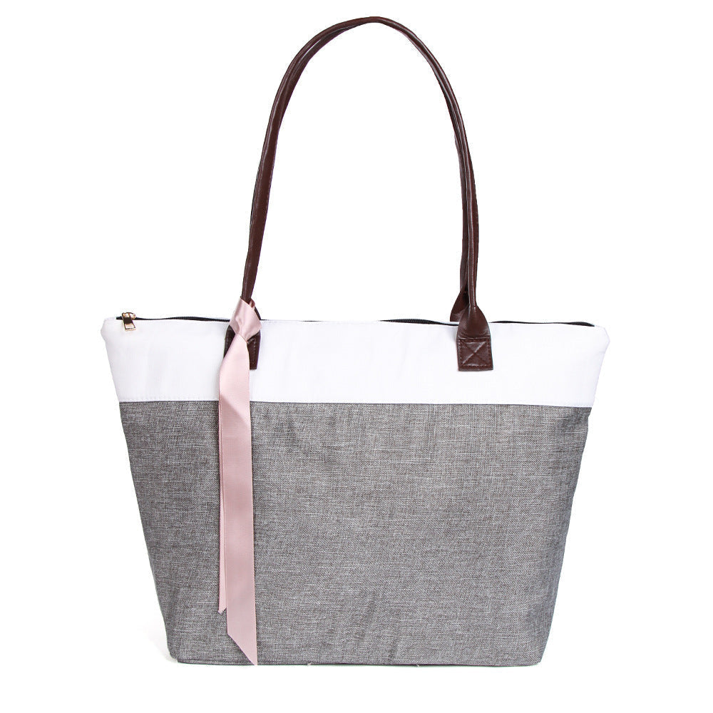 Bridesmaid Tote . Personalized Bridesmaid Gift Bags. Custom Name Bag