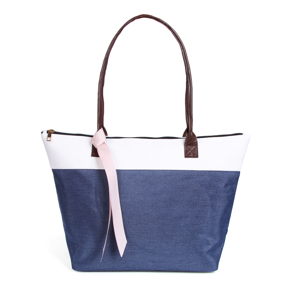 Bridesmaid Tote . Personalized Bridesmaid Gift Bags. Custom Name Bag