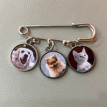 Custom Memorial Graduation Photo Pin, Grad Gown Memorial Pin