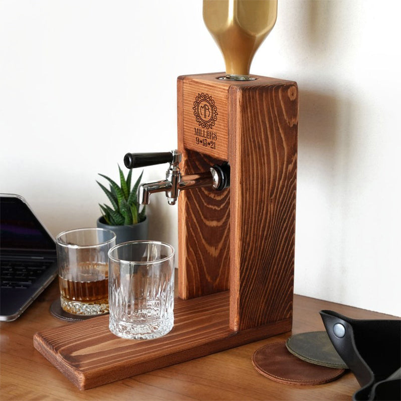 Personalized Wooden Whiskey Decanter, Liquor Dispenser,Whiskey dispenser