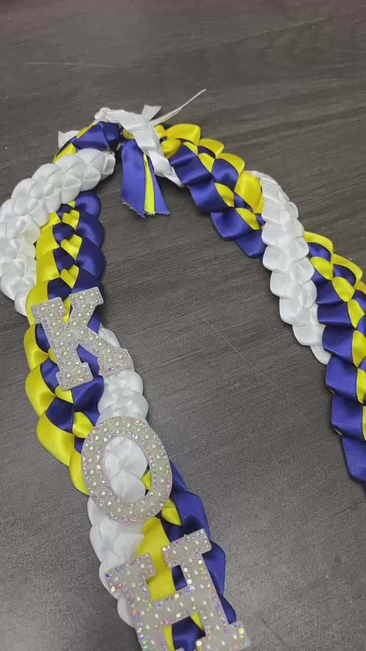 Graduation Ribbon Lei