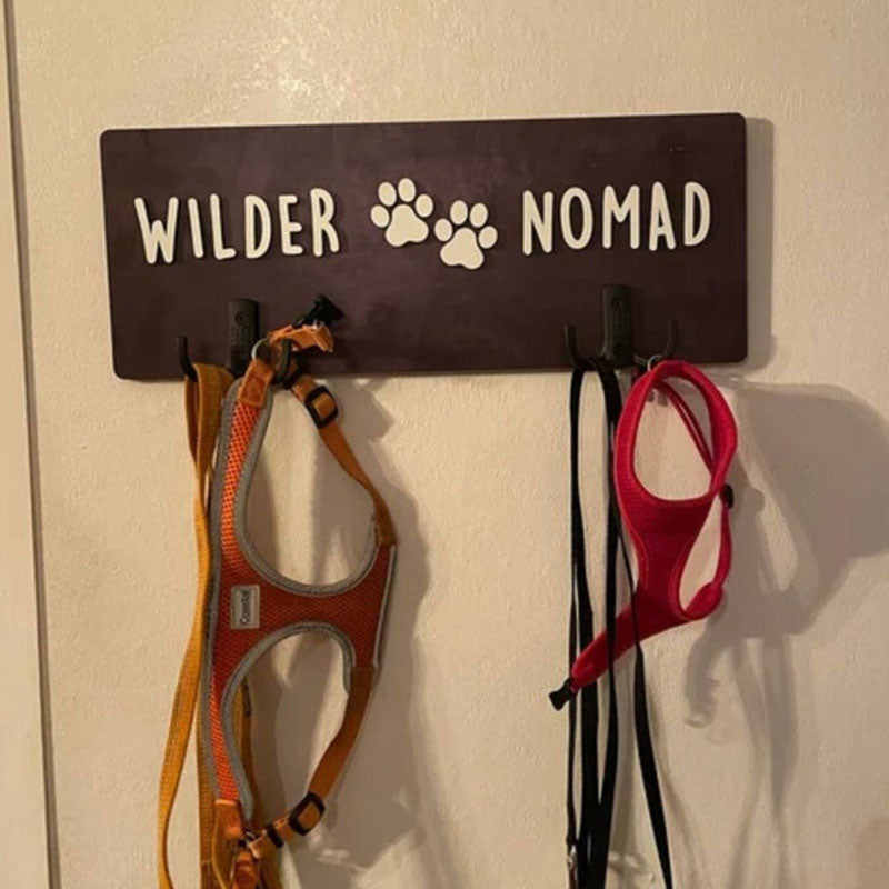 Personalized Dog Wood Leash Holder for 2/ 3 Dogs Raised Paw Name Sign