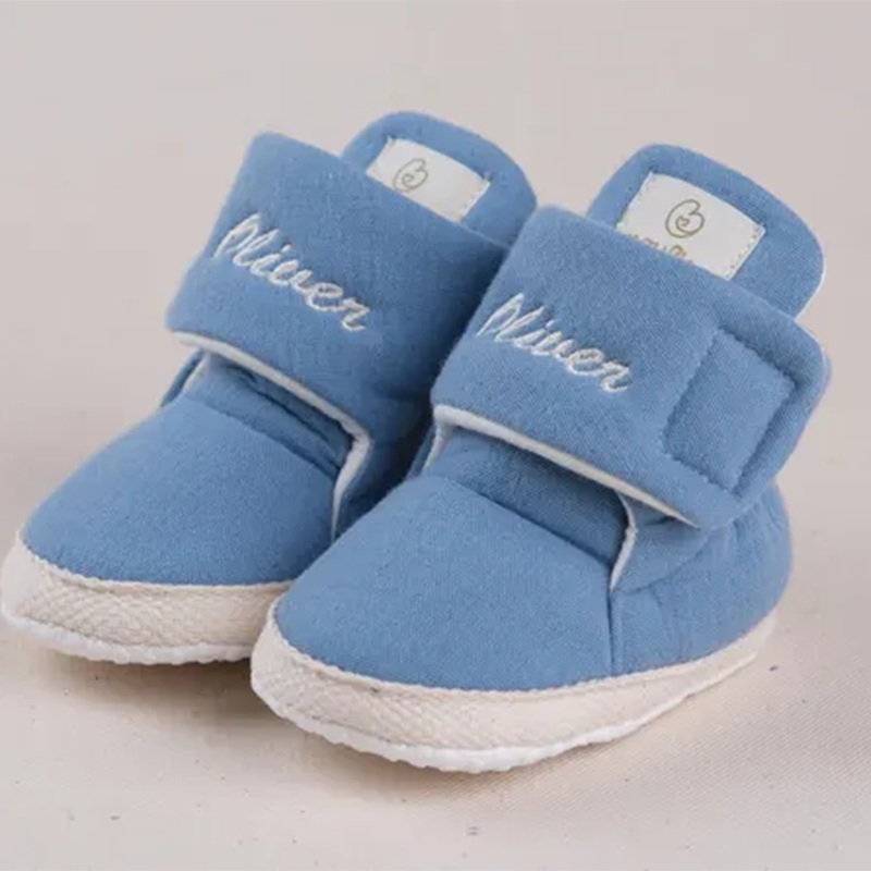 Personalized Baby Booties – Baby Shower Gift