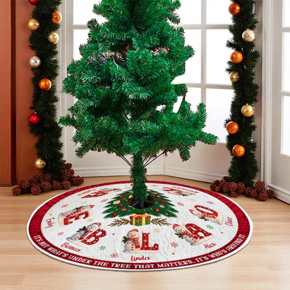 Personalized Christmas Tree Skirt, Custom Name Family Christmas Tree Skirts