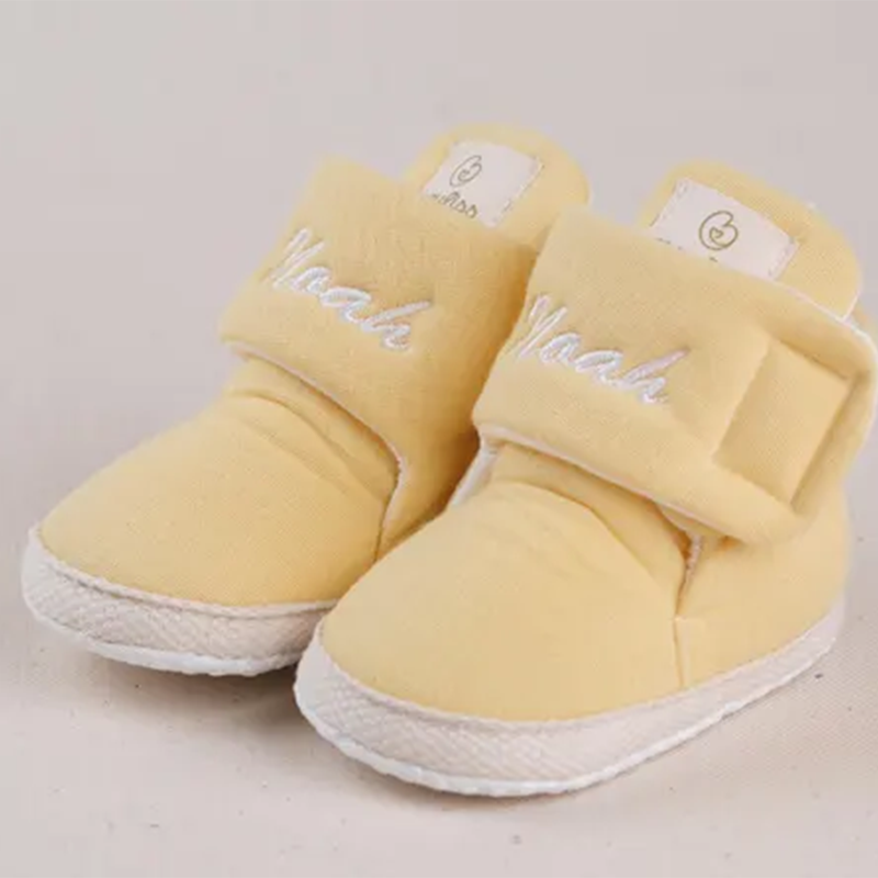 Personalized Baby Booties – Baby Shower Gift