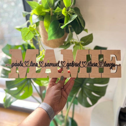 Personalized wooden word LOVE,FAMILY, MOM ,MAMIE engraved in wood