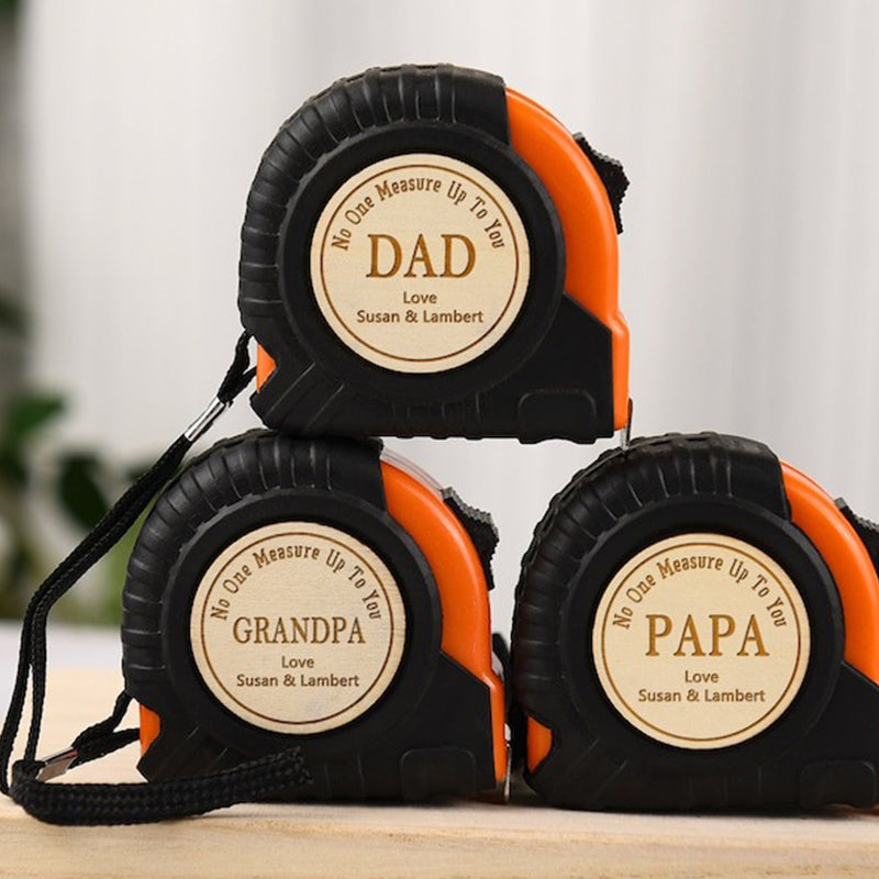 Personalised Father's Day Gift for Dad Daddy Grandad Nobody Measures Up Immeasurable