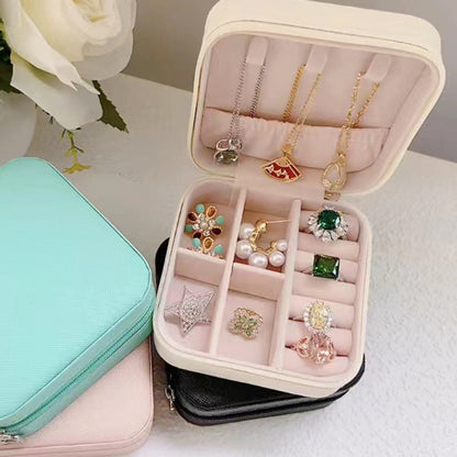 Birth Flower Jewelry Travel Case, Birth Month Flower Gift, Personalized Birthday Gift, Leather Jewelry Travel Case