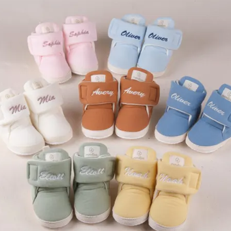 Personalized Baby Booties – Baby Shower Gift