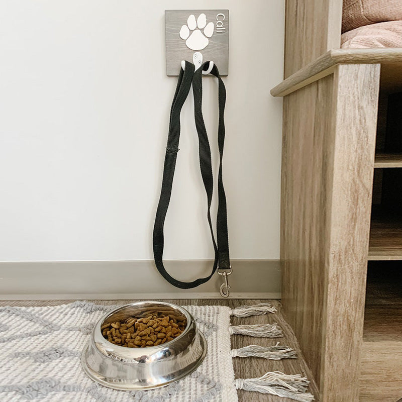 Personalized Pet Leash Wall Holder