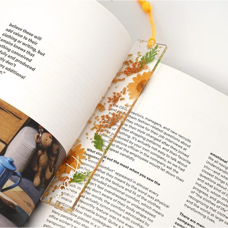 Name Resin Bookmark, Personalized Birth Flower Resin Bookmark