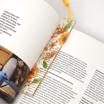 Name Resin Bookmark, Personalized Birth Flower Resin Bookmark