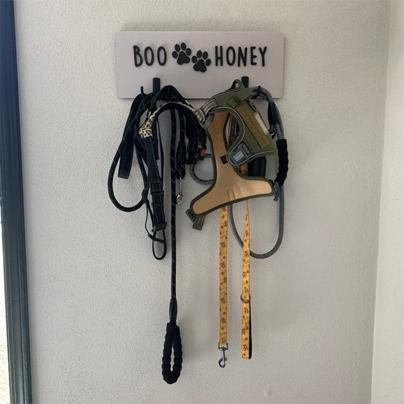 Personalized Dog Wood Leash Holder for 2/ 3 Dogs Raised Paw Name Sign