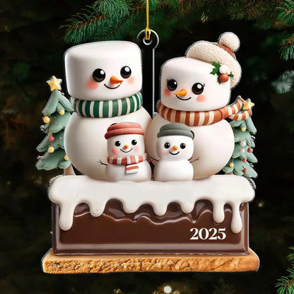 Personalized Christmas Ornament - Custom Family Name & Year