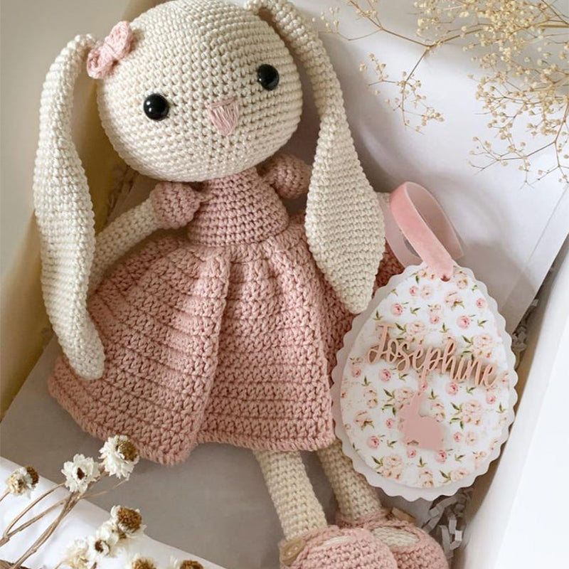 Scalloped Easter Egg Basket tag