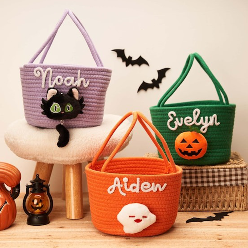 Halloween treat bag, Halloween Basket, Halloween Tote, Trick-or-treat basket