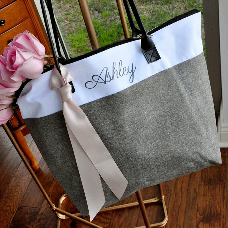 Bridesmaid Tote . Personalized Bridesmaid Gift Bags. Custom Name Bag