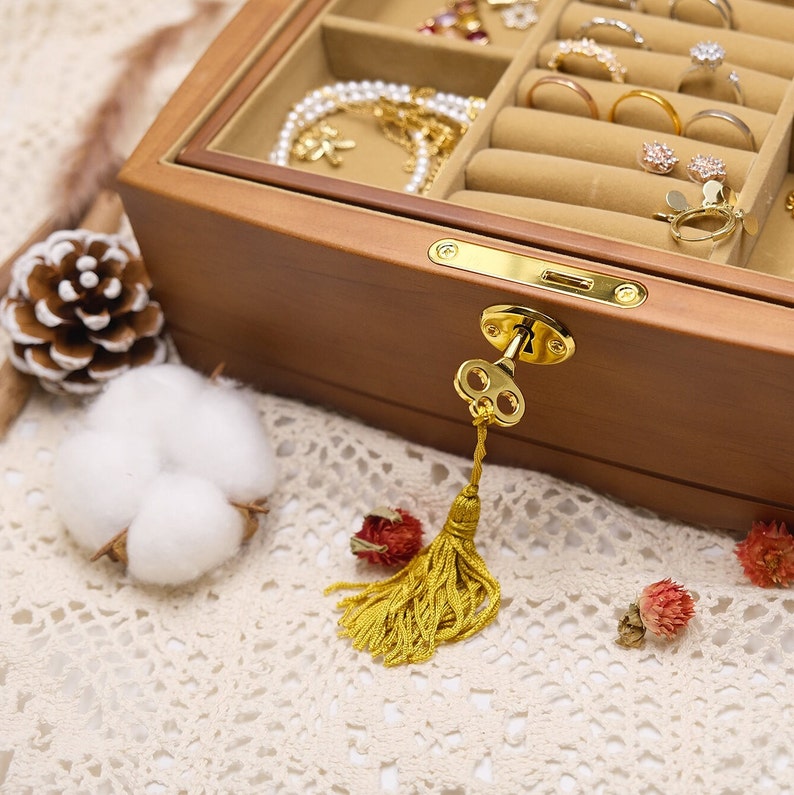 Personalized Wooden Jewelry Box, Customized Retro Jewelry Box