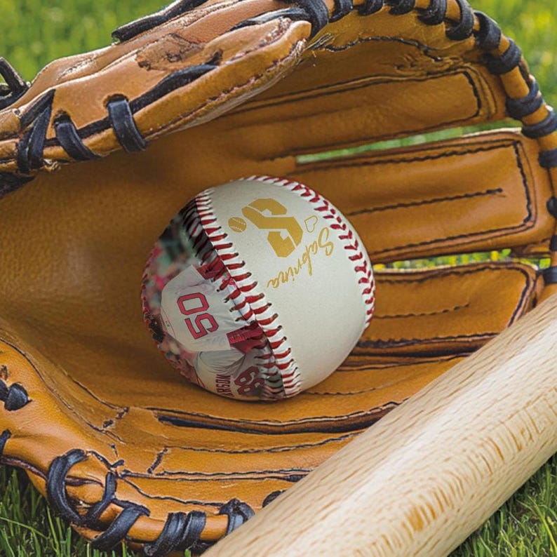 Custom photos and name baseball, Gift For Baseball Player, Personalized Team Balls
