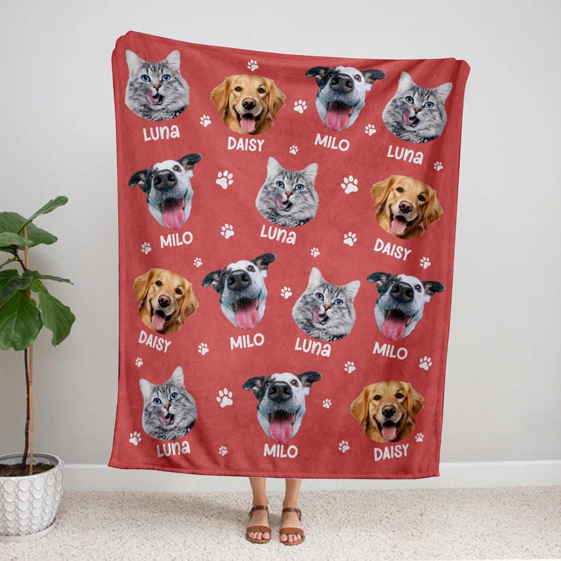 Personalized Pet Photo Fleece Blanket: Dog Mom Cat Mom Christmas Blanket