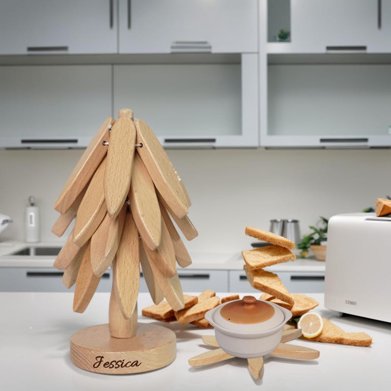 Personalized 4pcs wooden Tree Trivet Set