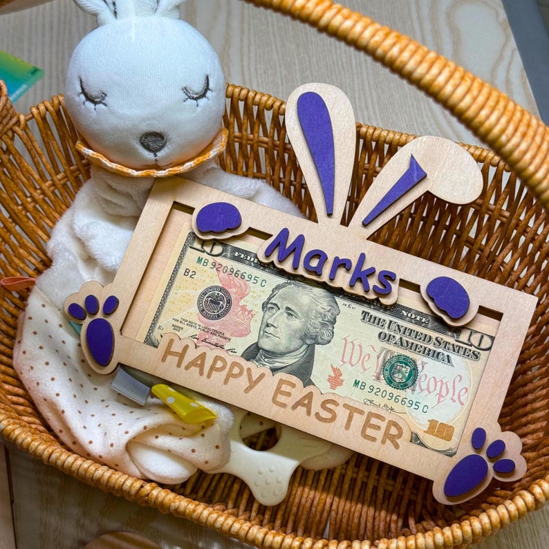 Personalized Easter Bunny Money Holder: Engraved Wooden Gift Tag