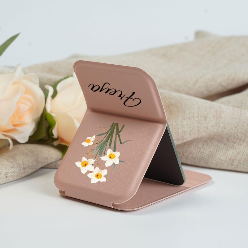 Personalized birth flower mirror: customized name gift, bridesmaid proposal gift
