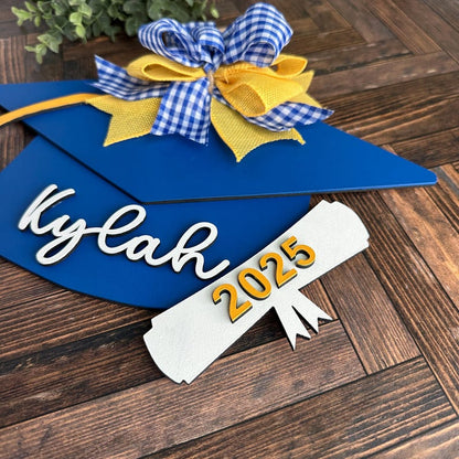 Personalized school colors graduation hat sign
