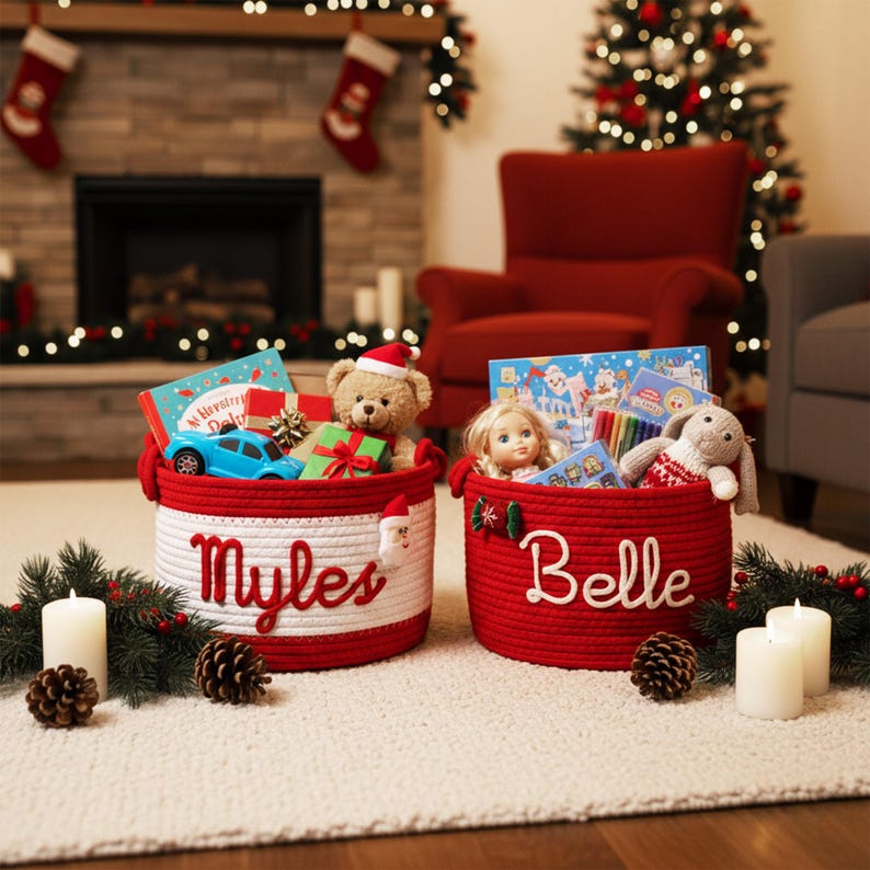 Personalized Christmas Basket: Custom Holiday Decor Gift
