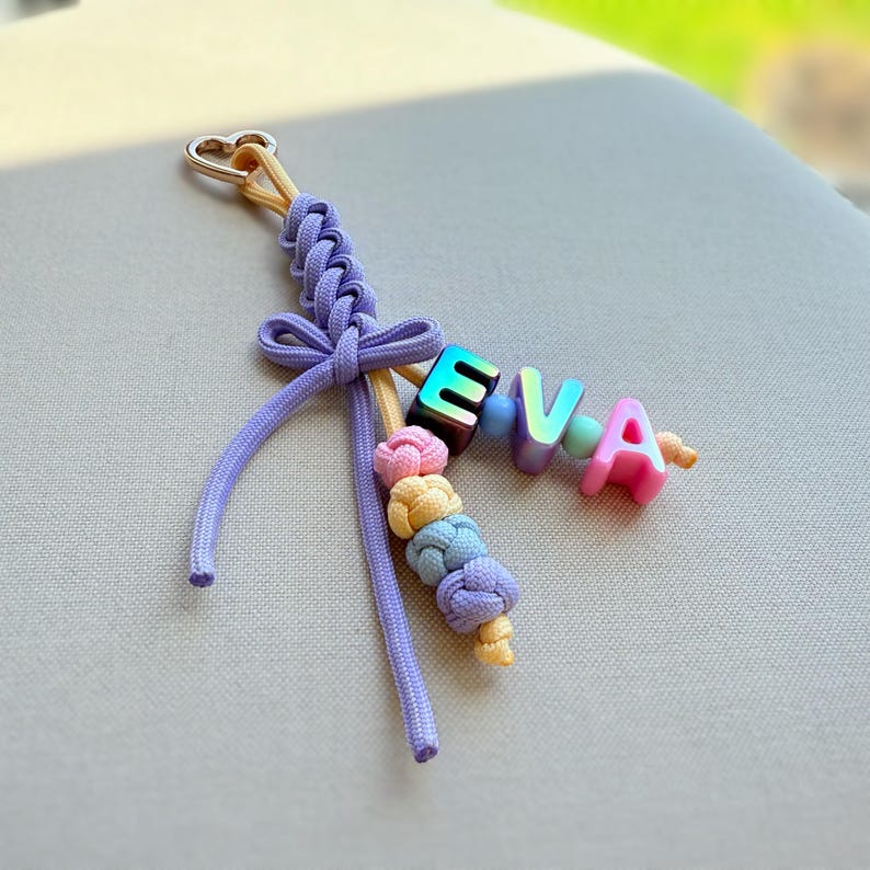 Custom Name Keychain with Knot