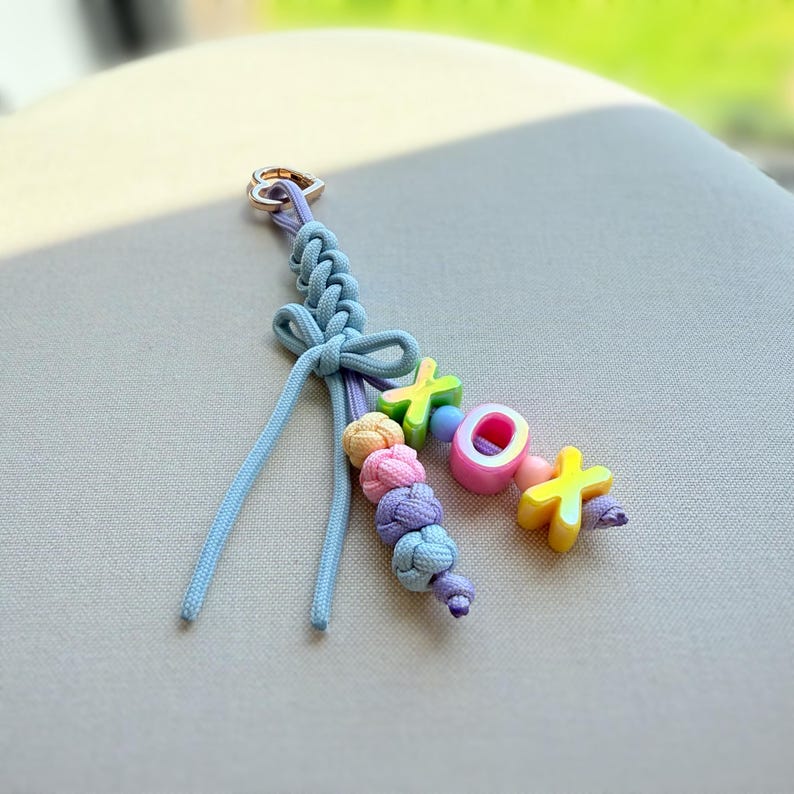 Custom Name Keychain with Knot