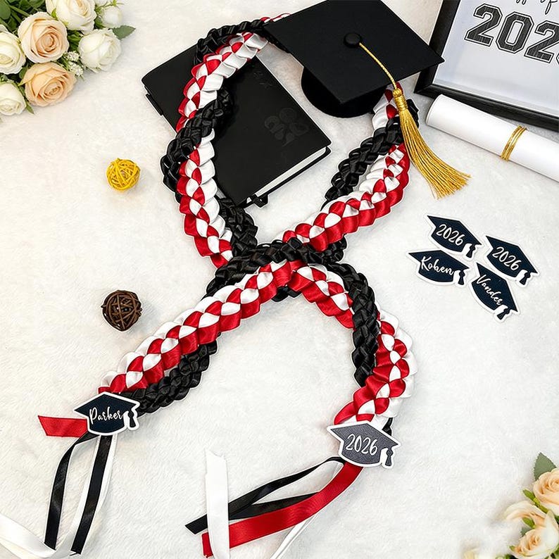 Personalized Tri-Color Graduation Lei, Acrylic Name & Year Ends, Custom 3 Ribbon Colors