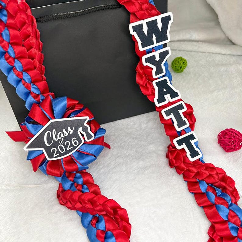 Personalized Tri-Color Graduation Lei , Custom 3 Ribbon Colors, Class of 2026