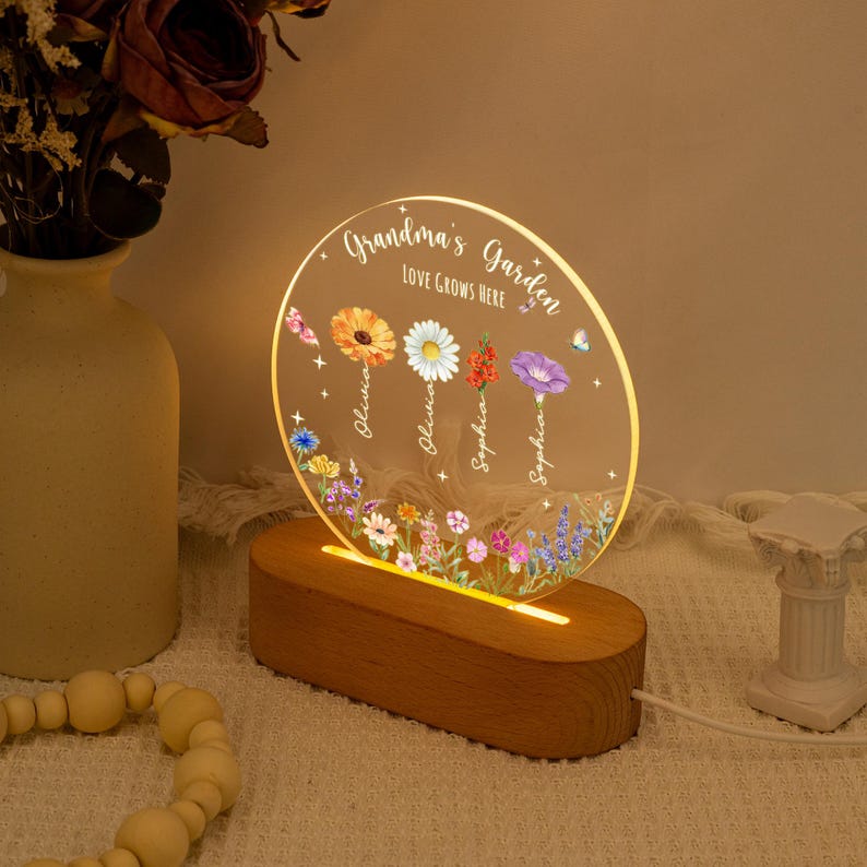 Personalized Grandma's Garden Night Light, Birth Month Flower LED Lamp, Mother's Day Gift